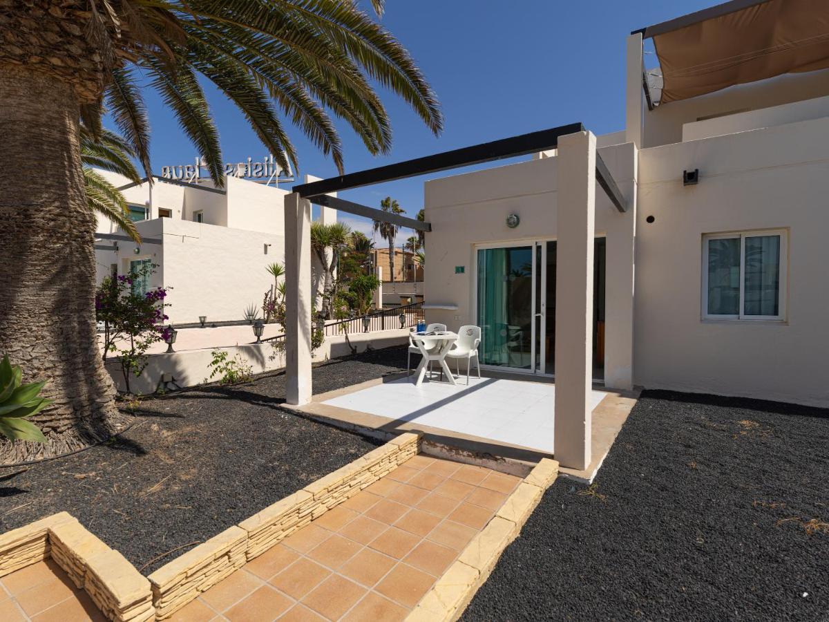 Homeforguest Apartamento Con Terraza Y Piscina En Corralejo Buitenkant foto