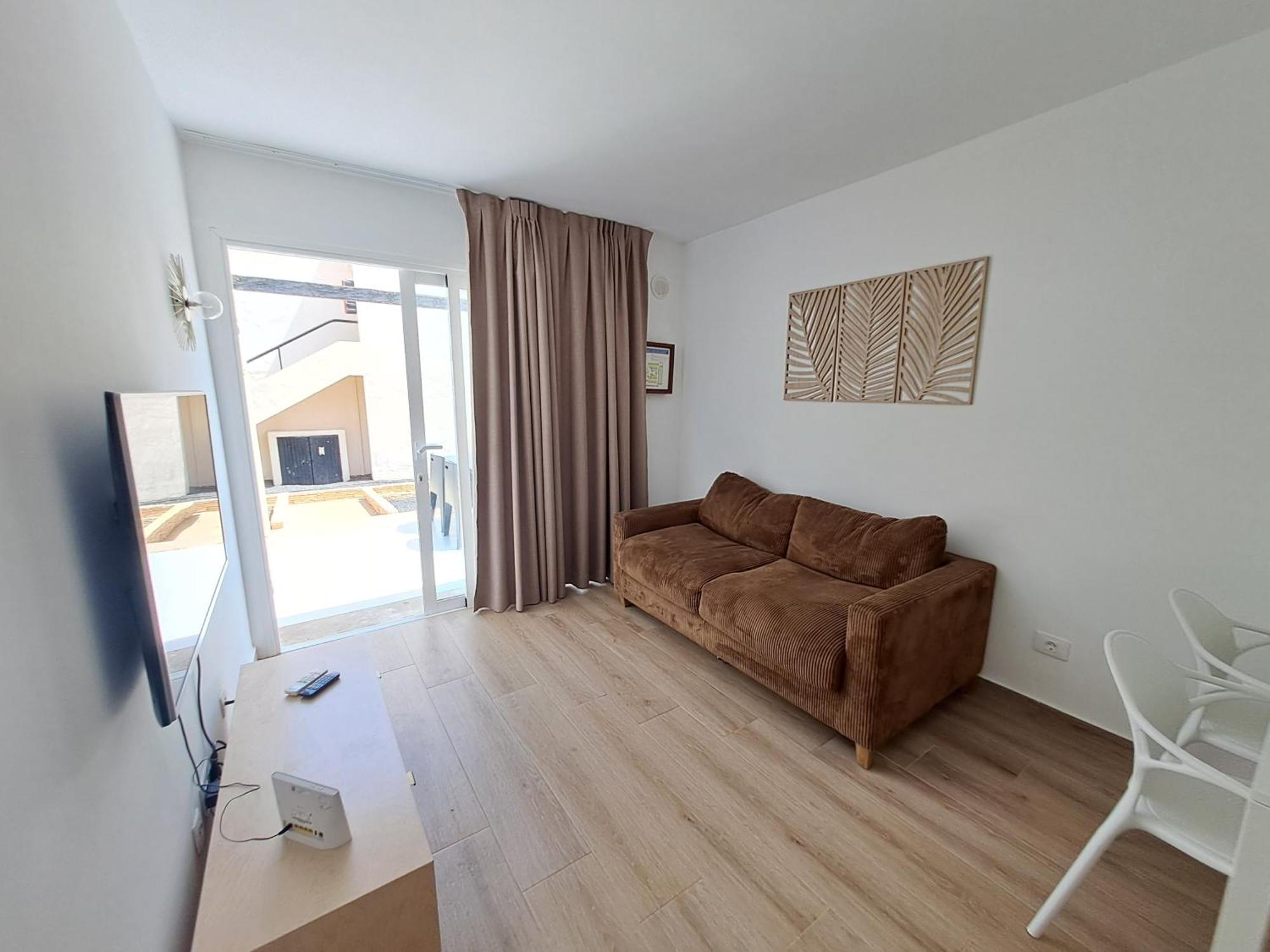 Homeforguest Apartamento Con Terraza Y Piscina En Corralejo Buitenkant foto